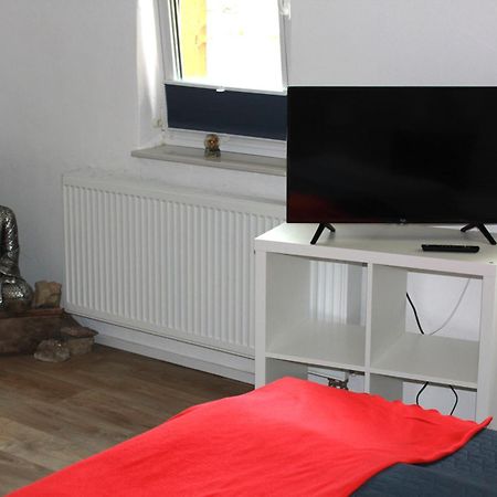 Fewo Im Lehm-Fachwerkhaus Erfurt Mit 3 Einzelnen Schlafzimmern Je Mit Tv Luaran gambar