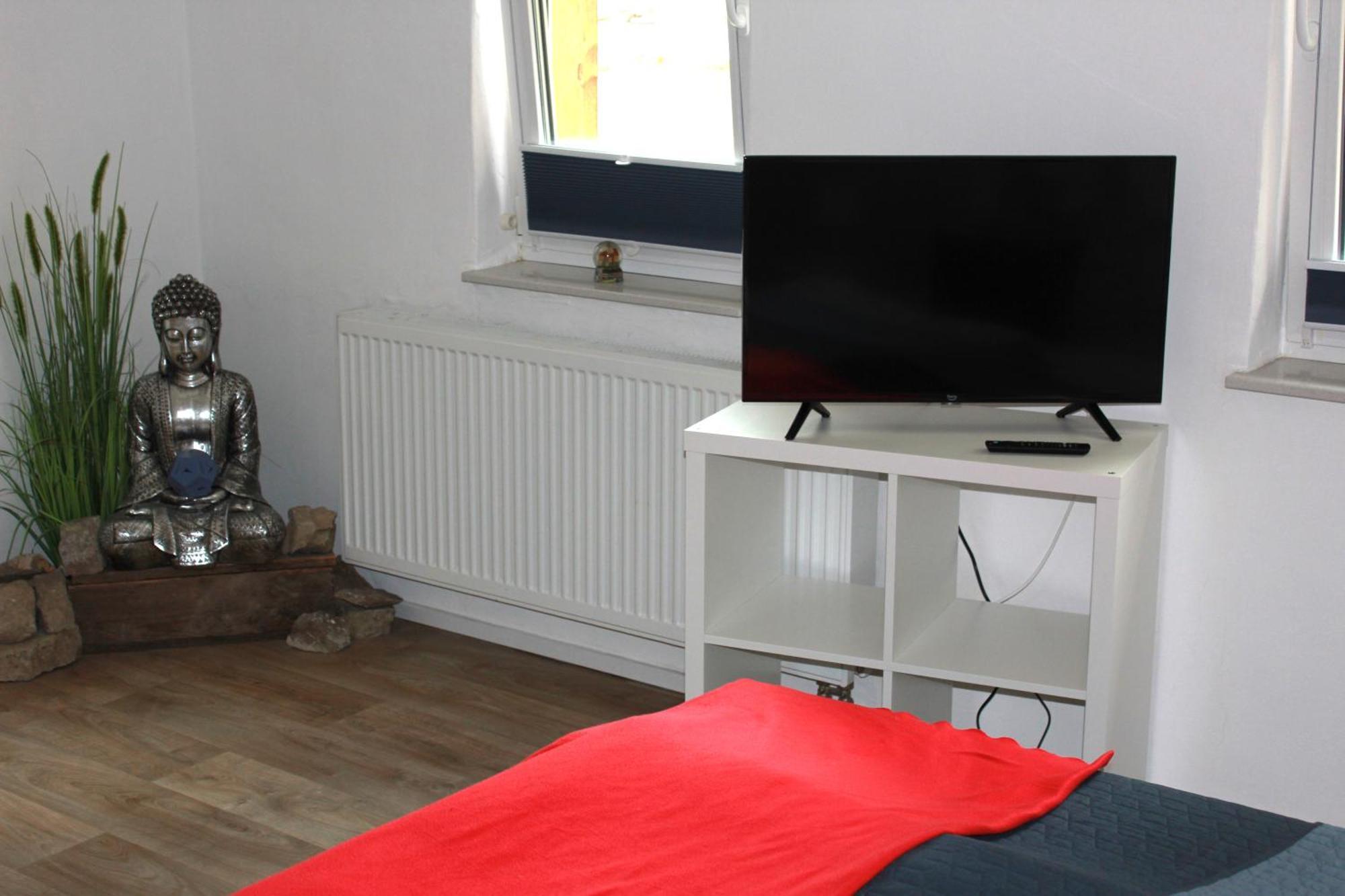Fewo Im Lehm-Fachwerkhaus Erfurt Mit 3 Einzelnen Schlafzimmern Je Mit Tv Luaran gambar